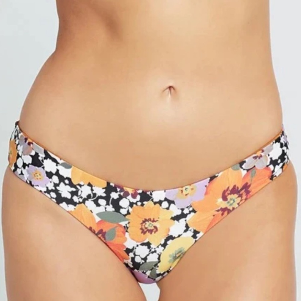 NWOT L*Space Meadow Sandy Sweet Floral Bikini Bottom
